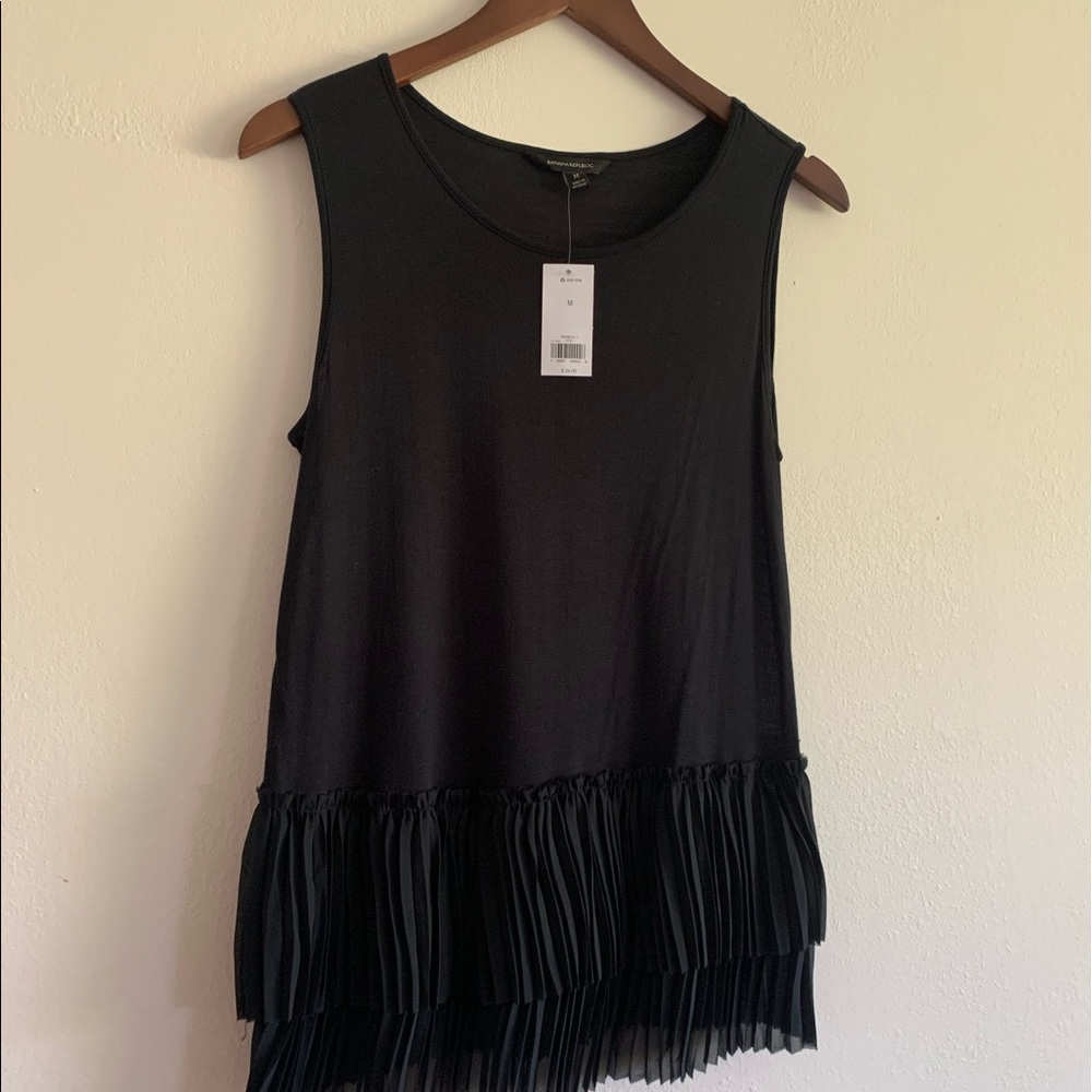 Banana Republic black shirt